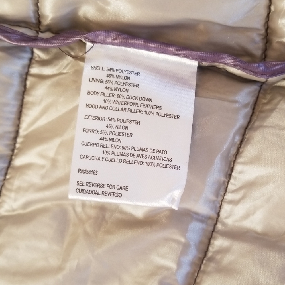 Andrew Marc packable lightweight down jacket - Picture 6 of 8